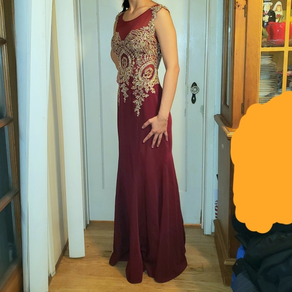 Cinderella Devine Dresses & Skirts - 😀BET ON PROM SALE! Cinderella Devine red gown 6